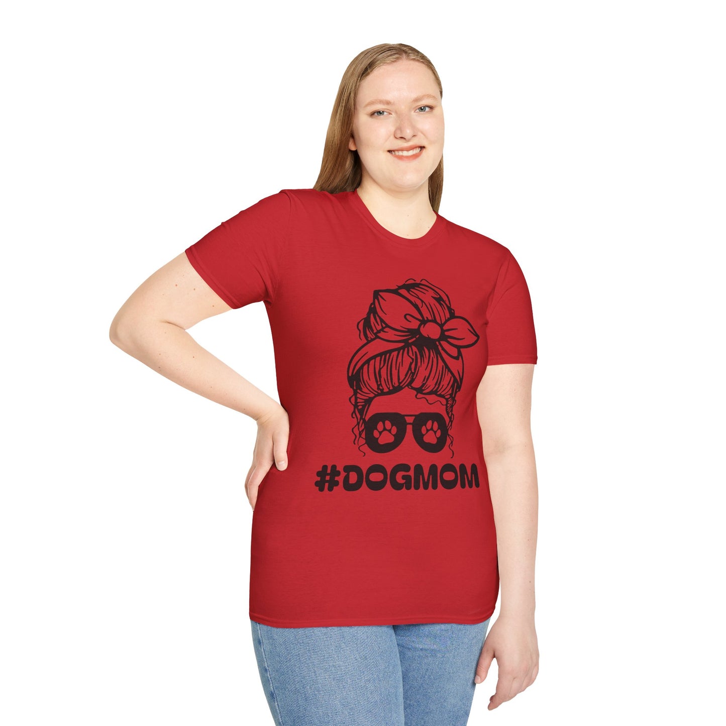 #DogMom Unisex Softstyle T-Shirt - Perfect Gift for Pet Lovers