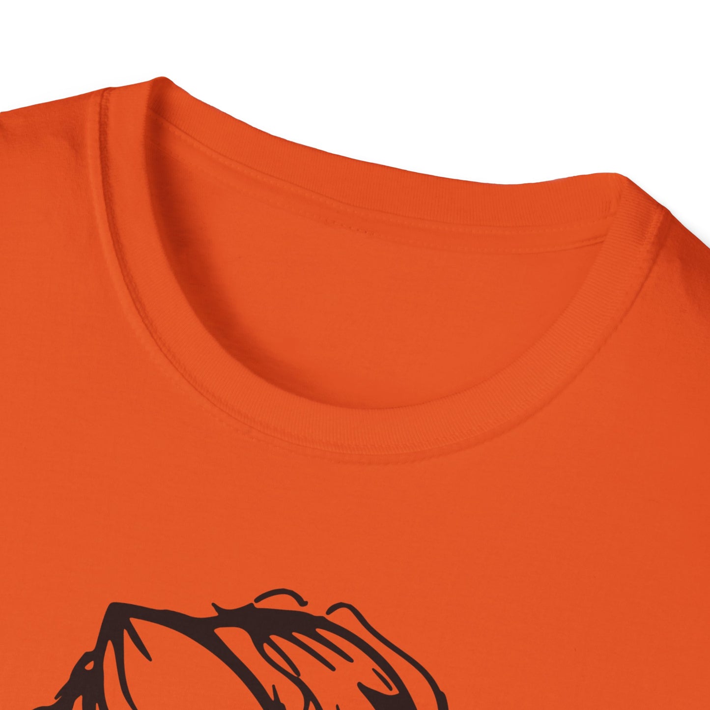 #DogMom Unisex Softstyle T-Shirt - Perfect Gift for Pet Lovers