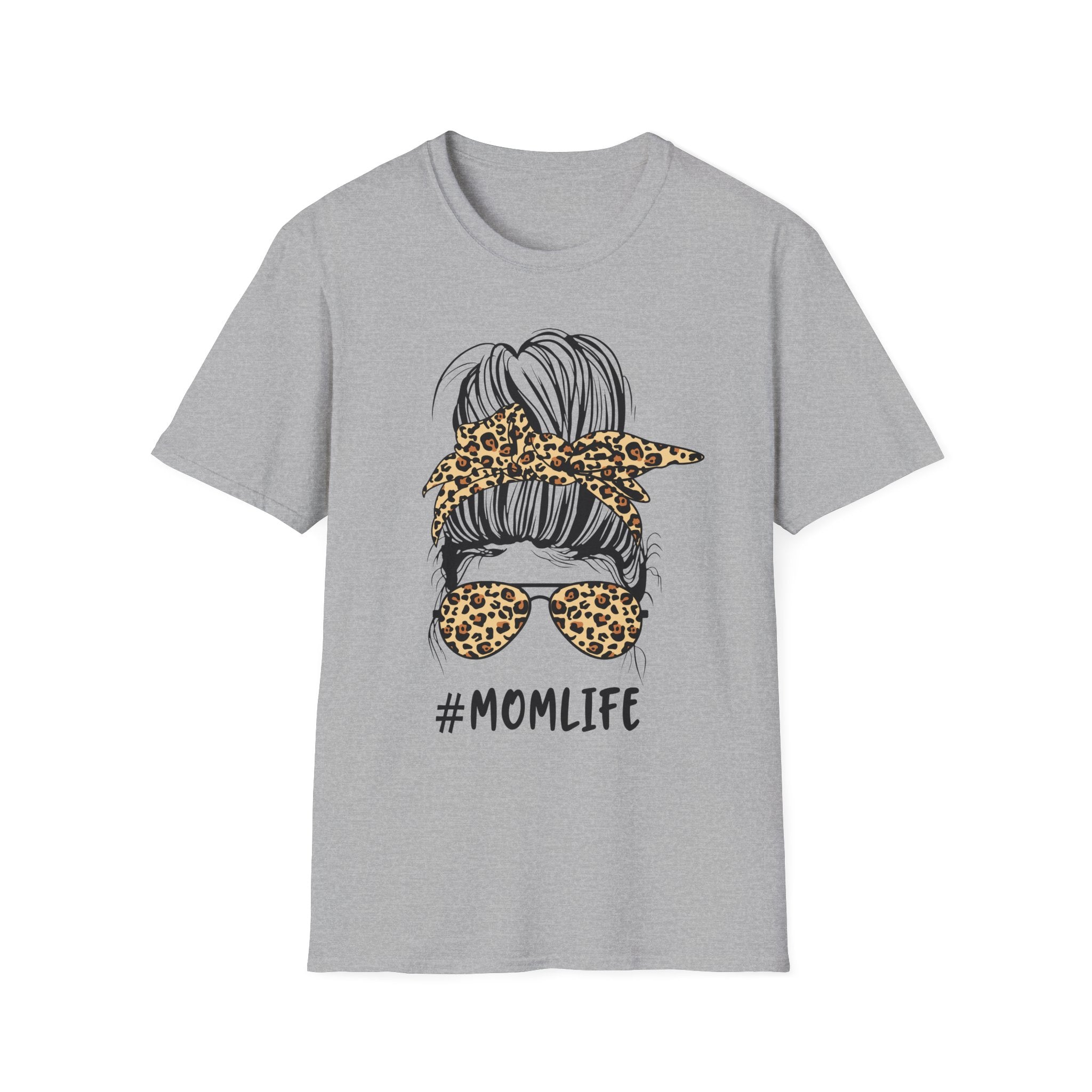 #MomLife Unisex Softstyle T-Shirt - Stylish and Comfortable for Mothers