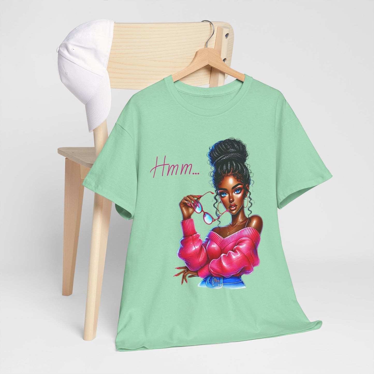 Expressive Aesthetic Tee – 'Hmm...' Design for Trendsetters