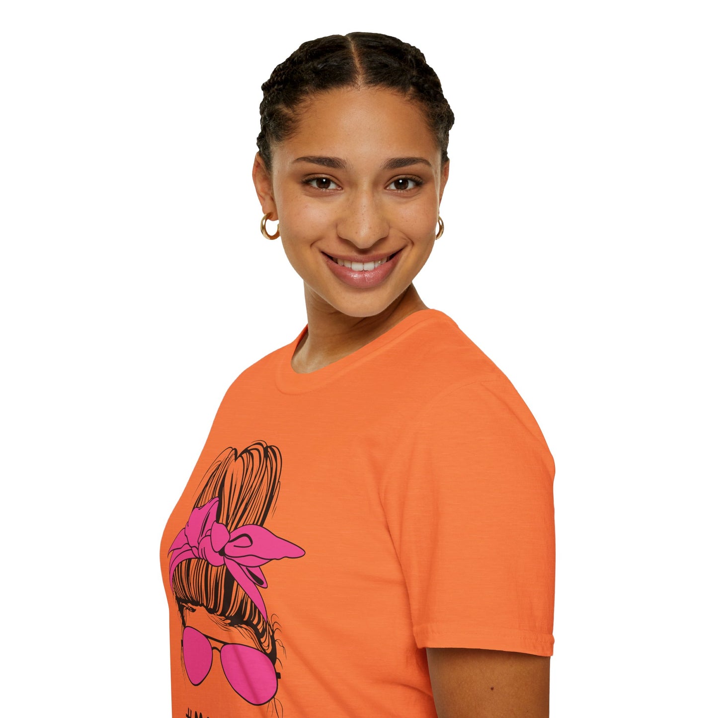 #MomLife Unisex Softstyle T-Shirt - Perfect Gift for Moms