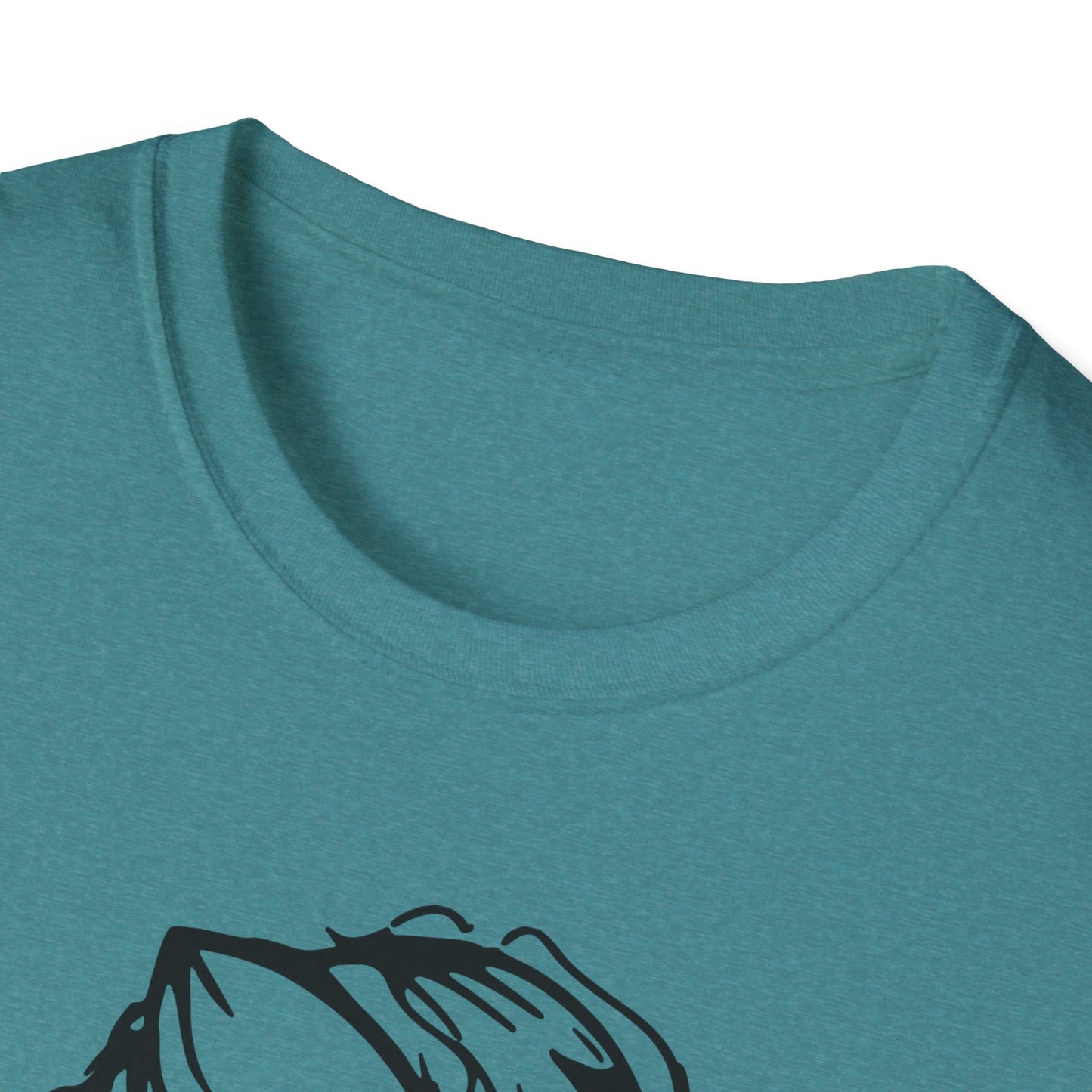 #DogMom Unisex Softstyle T-Shirt - Perfect Gift for Pet Lovers