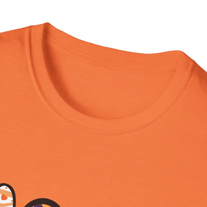 Halloween Peace Love T-Shirt, Unisex Graphic Tee for Fall Celebrations, Cozy Autumn Style, Perfect for Halloween Parties, Gifts