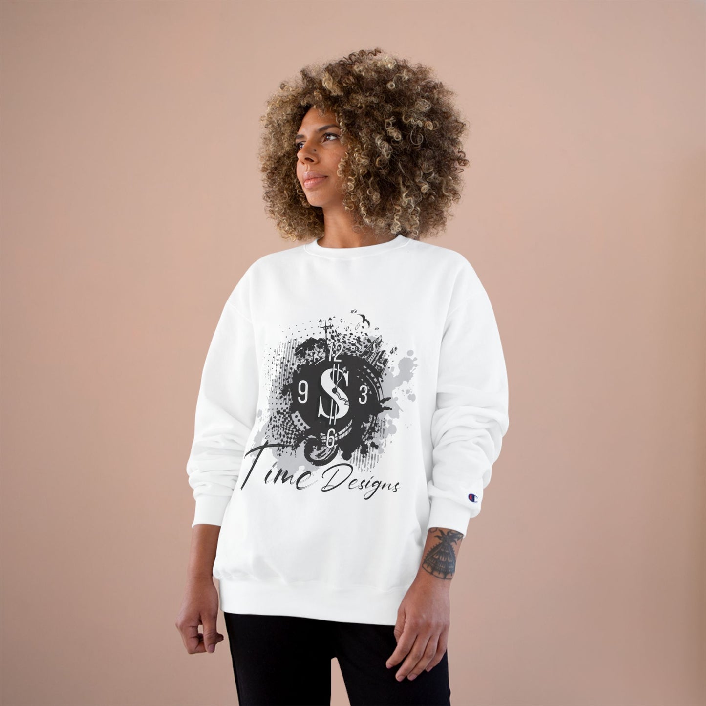 Stylish Graphic Champion Sweatshirt with Time Designs