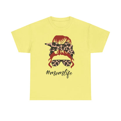 #Momlife Unisex Heavy Cotton Tee - Stylish & Comfortable T-Shirt for Moms
