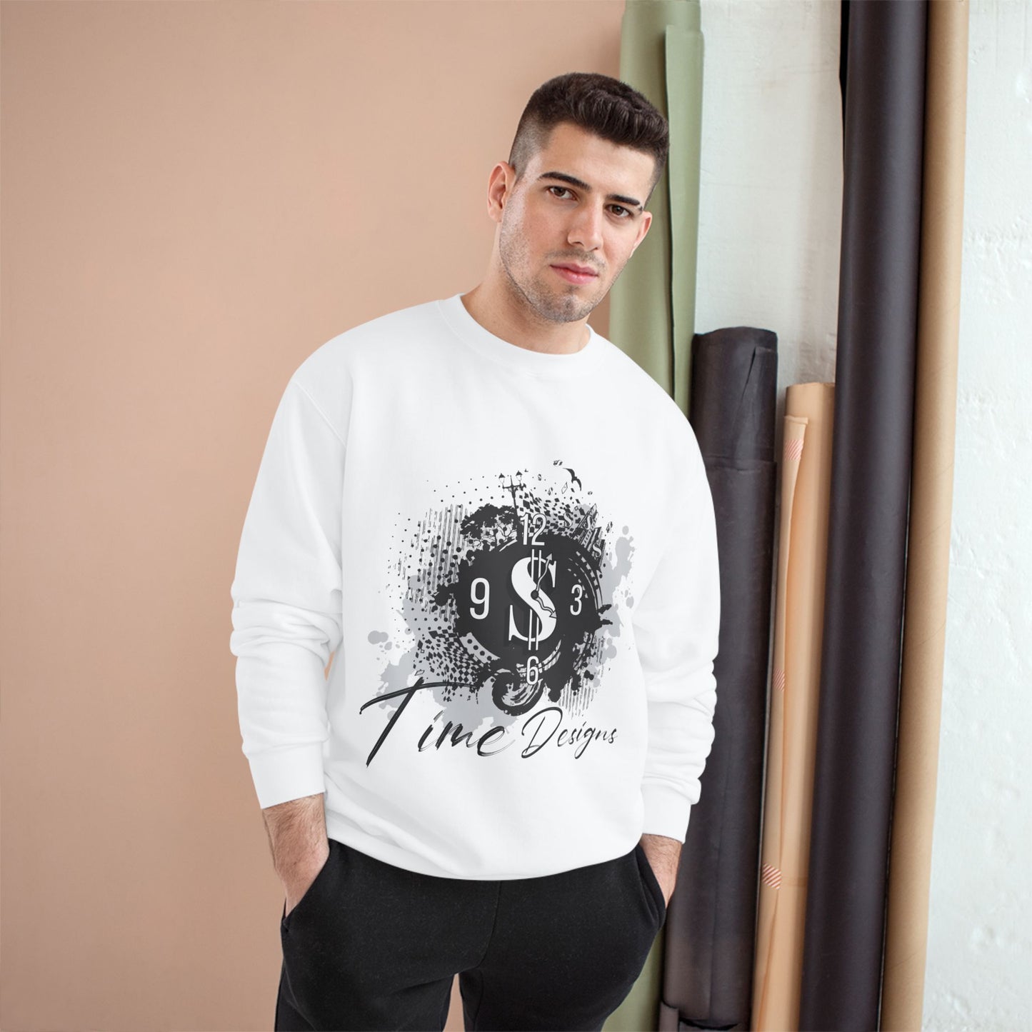 Stylish Graphic Champion Sweatshirt with Time Designs