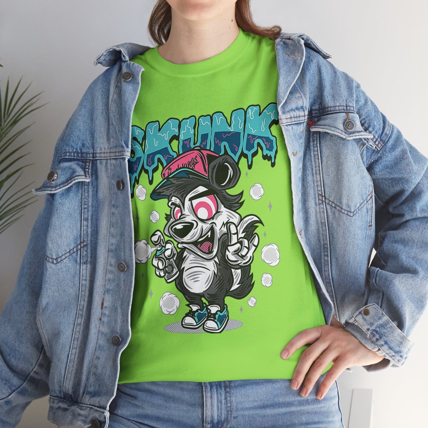 Cool Cartoon Graphic Tee - 'Skunk' Design, Unisex Heavy Cotton T-Shirt