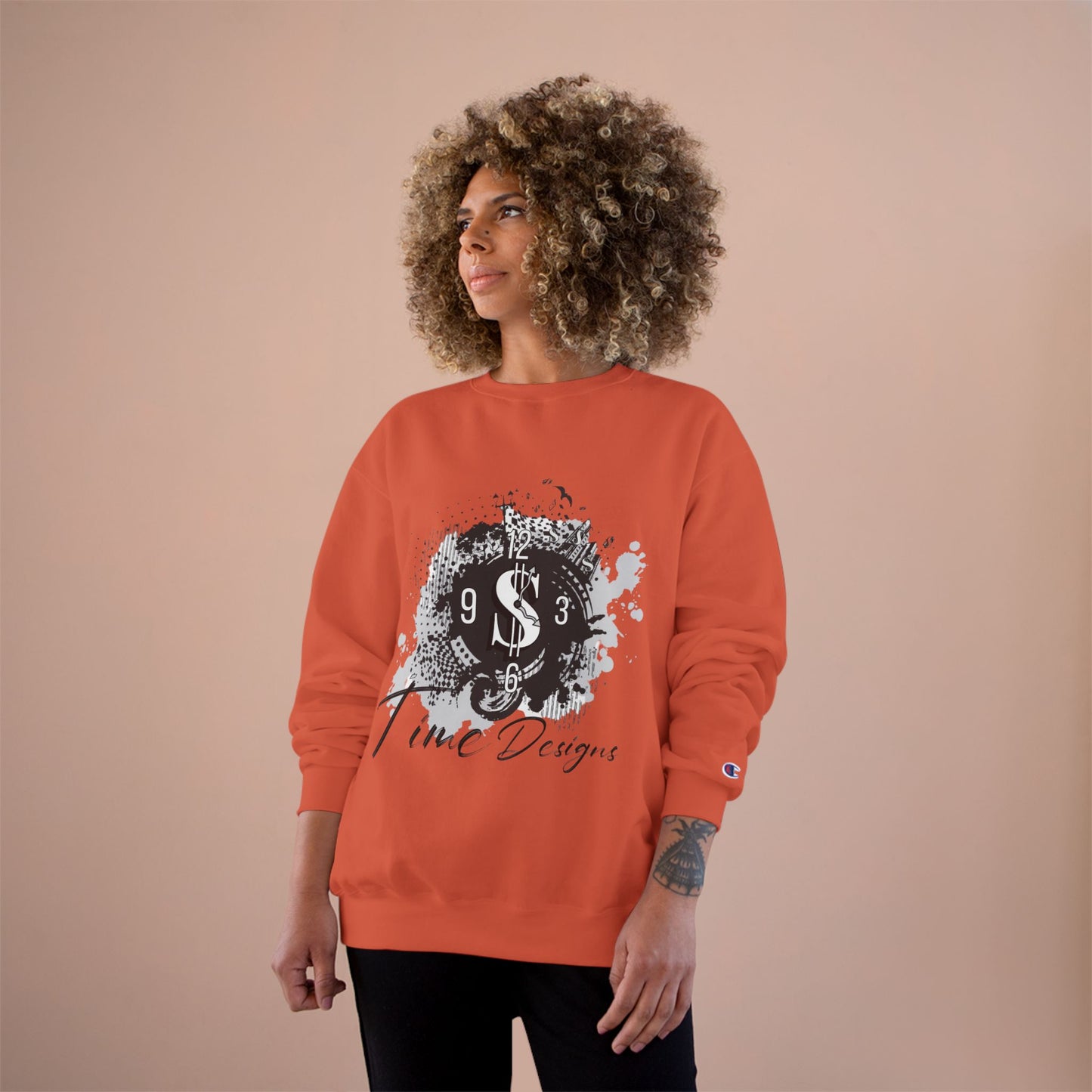 Stylish Graphic Champion Sweatshirt with Time Designs
