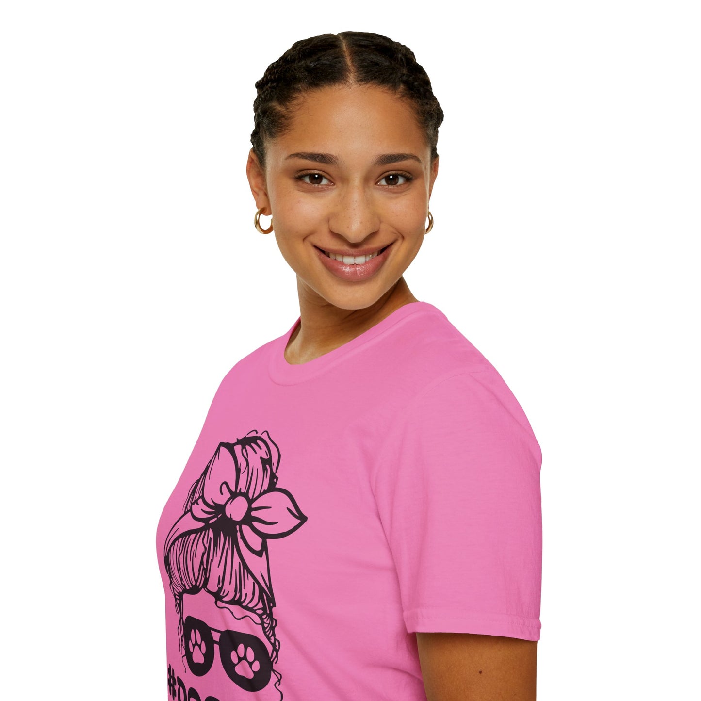 #DogMom Unisex Softstyle T-Shirt - Perfect Gift for Pet Lovers