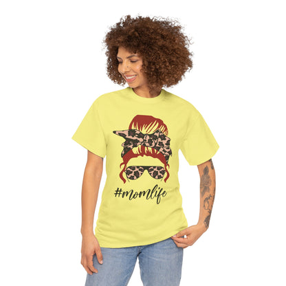 #Momlife Unisex Heavy Cotton Tee - Stylish & Comfortable T-Shirt for Moms